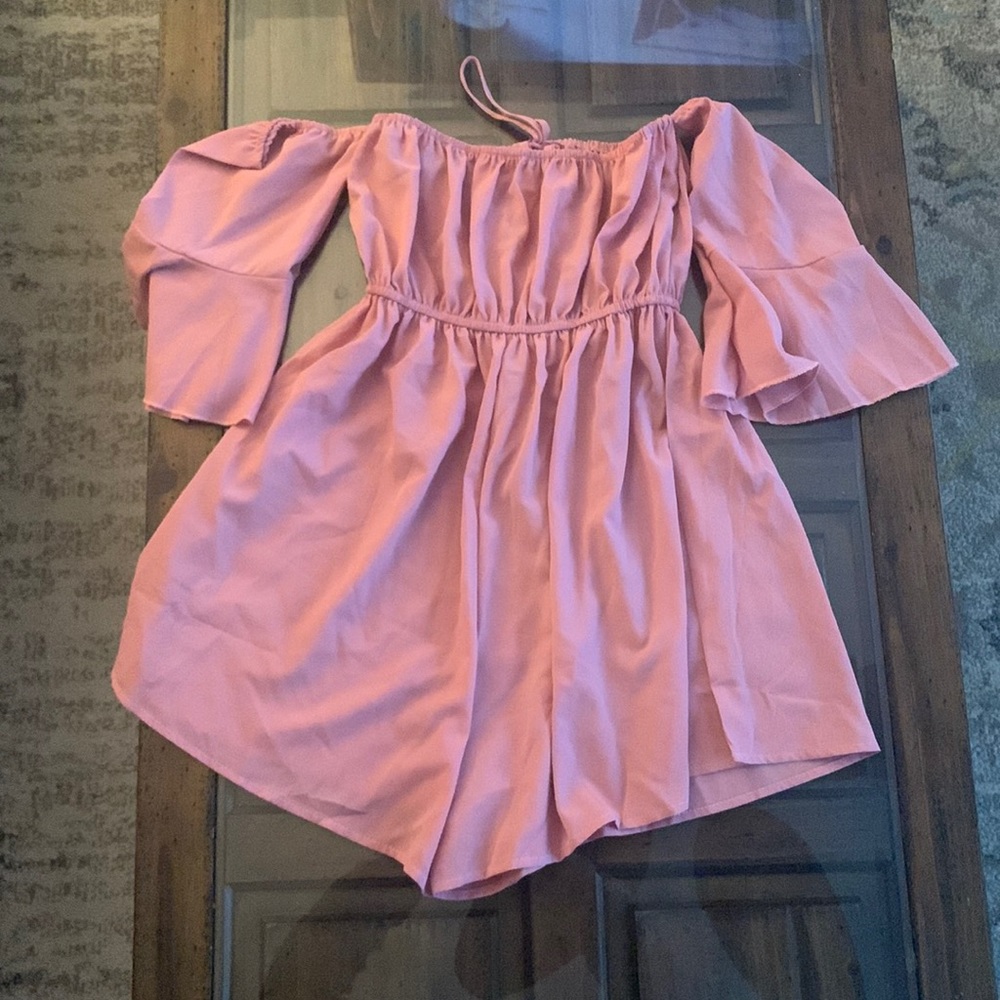 NEW Tied, strapless romper